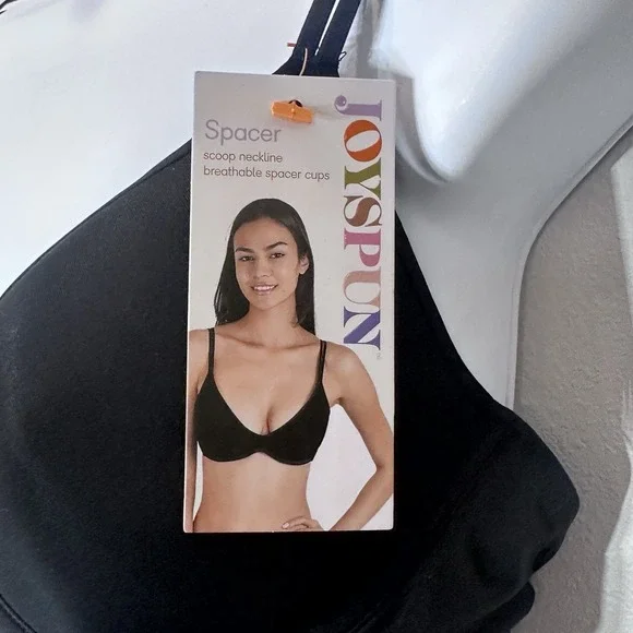 Joyspun Size 38B Women's Spacer Scoop Neckline Bra NWT Black Underwire Smoothing - Picture 4 of 10